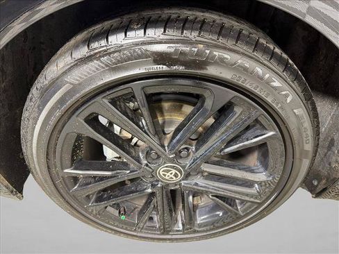 Used 2025 Toyota Camry SE FWD image 17