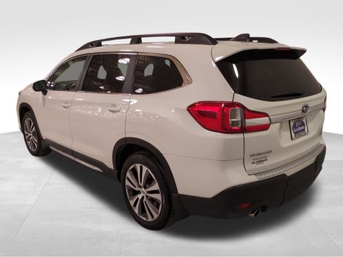 Certified 2022 Subaru Ascent Limited w/ Technology Package image 7
