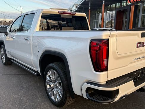 Used 2022 GMC Sierra 1500 Denali w/ Denali Premium Package image 26