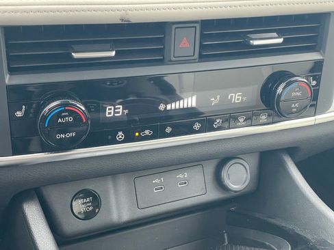 Certified 2024 Nissan Rogue SV w/ SV Premium Package image 23