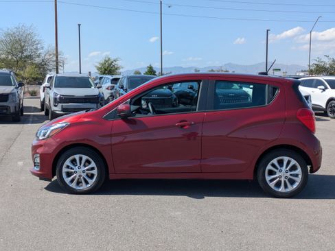 Used 2022 Chevrolet Spark LT image 2