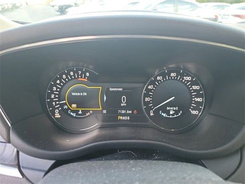 Used 2017 Lincoln MKC Reserve image 23