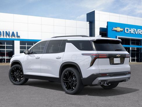 New 2026 Chevrolet Traverse LT w/ Driver Confidence Package image 3