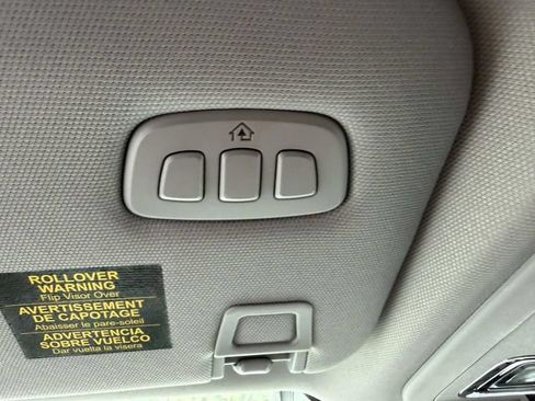 Used 2022 Lincoln Corsair AWD w/ Equipment Group 101A image 25