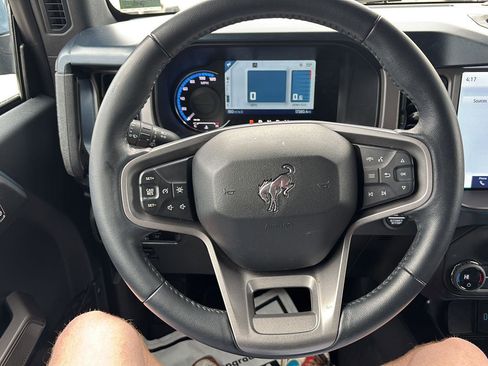 Used 2023 Ford Bronco Outer Banks AWD/4WD image 24