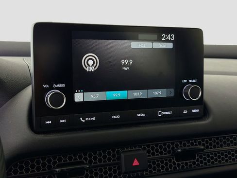 Used 2024 Honda HR-V Sport image 16