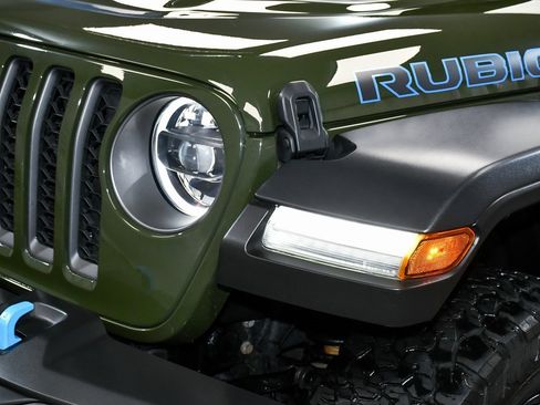 Used 2023 Jeep Wrangler Unlimited Rubicon 4xe w/ Cold Weather Group image 80