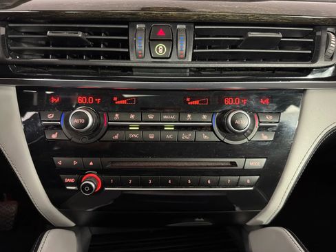 Used 2018 BMW X6 M image 21