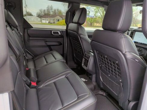 New 2026 Ford Bronco Badlands AWD/4WD image 16