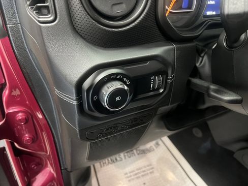 Used 2024 Jeep Wrangler Unlimited Rubicon w/ Safety Group image 14