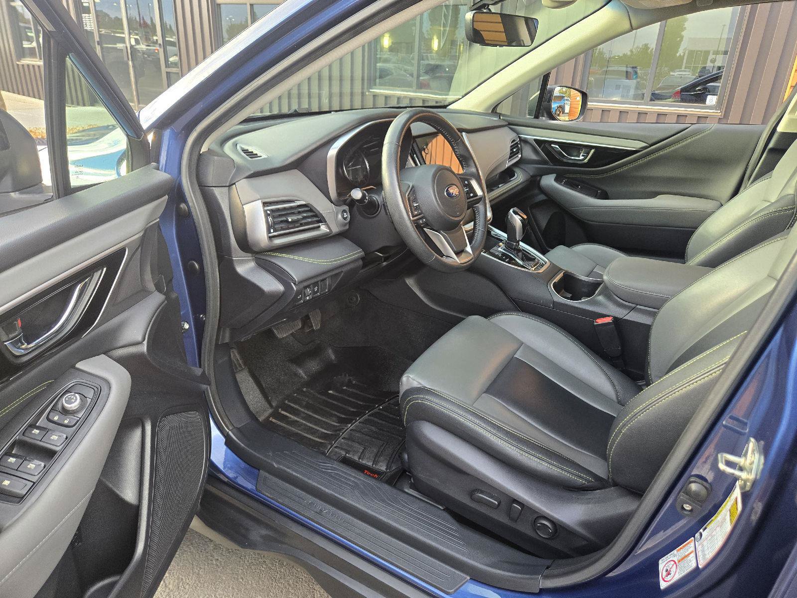Used 2020 Subaru Outback Onyx Edition XT w/ Popular Package #2 AWD/4WD image 9