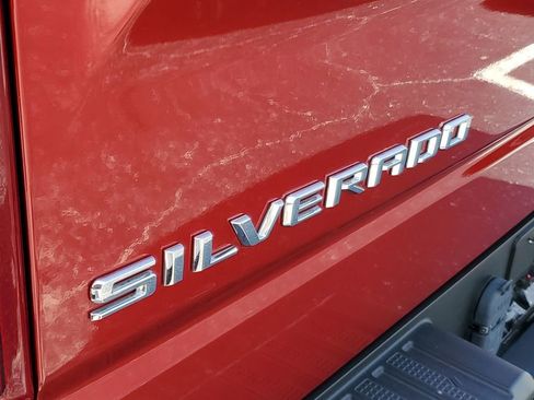 Used 2021 Chevrolet Silverado 1500 LT Trail Boss image 7