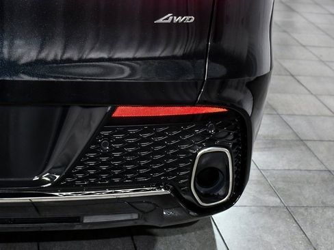 Used 2025 Genesis GV70 2.5T w/ Select Package image 79