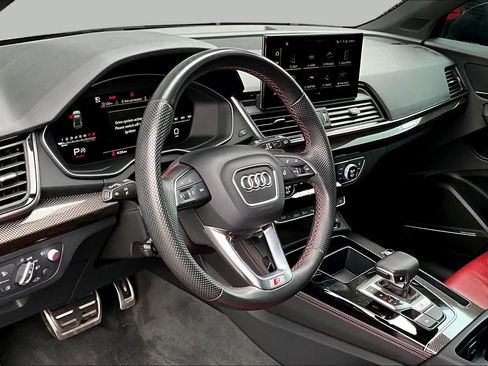 Used 2023 Audi SQ5 Prestige w/ Prestige Package AWD/4WD image 18