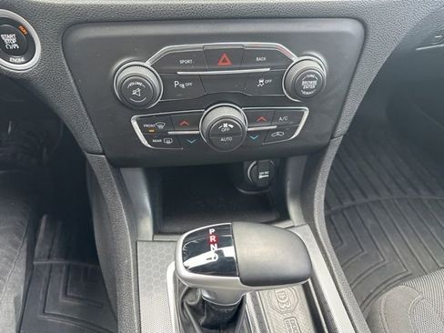 Used 2016 Dodge Charger R/T w/ Driver Confidence Group image 14