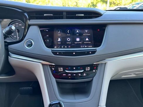 Used 2021 Cadillac XT5 Premium Luxury FWD image 11