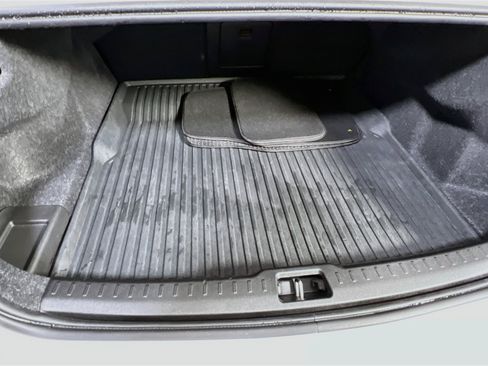 Used 2023 Volvo S60 B5 Core FWD image 25