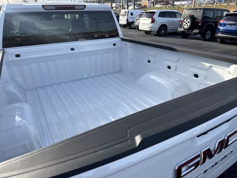 New 2026 GMC Sierra 1500 Pro w/ Graphite Edition image 5