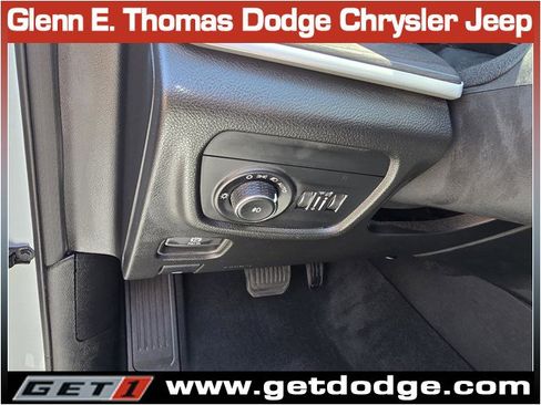 Certified 2023 Jeep Grand Cherokee Limited w/ Luxury Tech Group II image 19