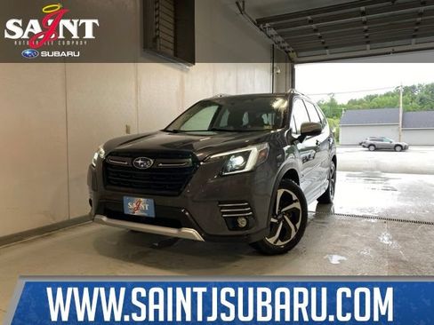 Used 2022 Subaru Forester Touring AWD/4WD image 1