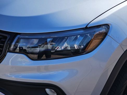 New 2026 Jeep Compass Latitude image 30