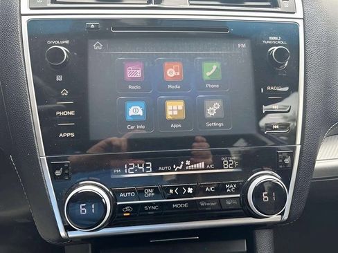 Used 2018 Subaru Outback 2.5i Premium image 7