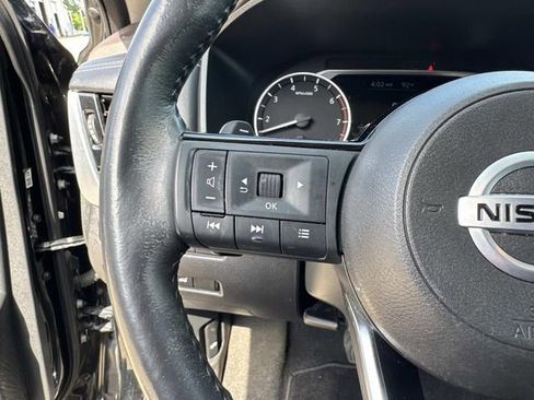 Used 2021 Nissan Rogue SV w/ Premium Package FWD image 28