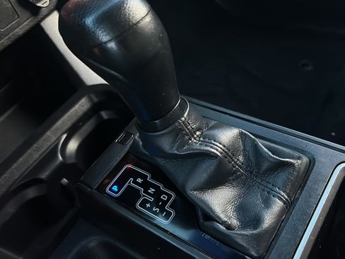 Used 2020 Toyota Tacoma SR image 29