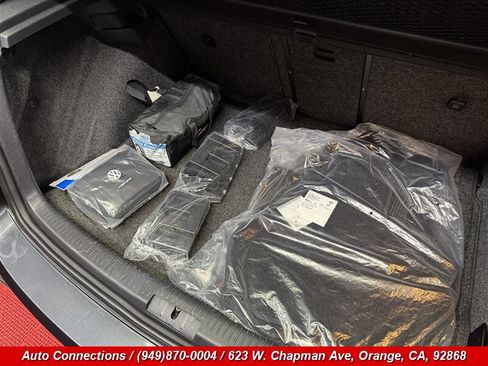 Used 2012 Volkswagen Golf 4-Door FWD image 31