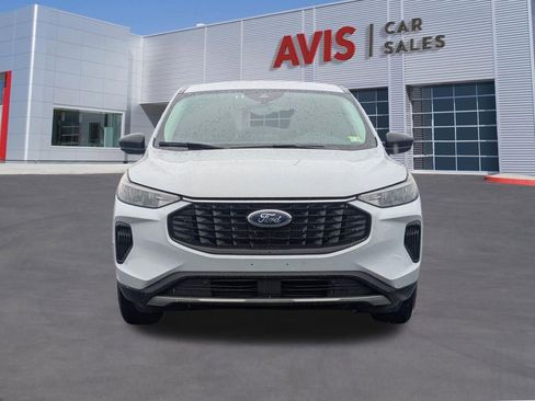 Used 2025 Ford Escape Active AWD/4WD image 10