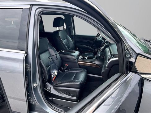 Used 2019 Chevrolet Tahoe LT AWD/4WD image 7