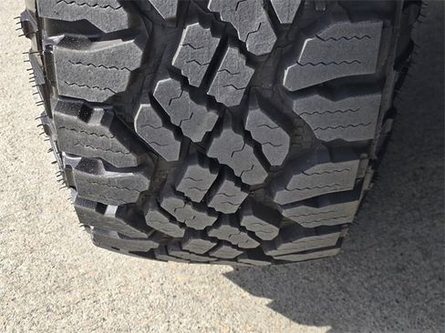 Used 2024 Ford F250 Lariat image 11