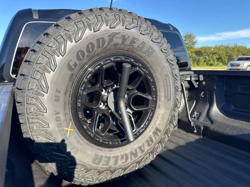 New 2026 Chevrolet Colorado ZR2 w/ ZR2 Bison Edition image 38