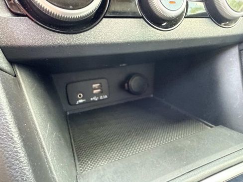 Used 2023 Subaru Crosstrek 2.5i Limited w/ Moonroof Package image 35