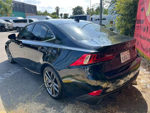 Used 2014 Lexus IS 250 w/ F-Sport Package RWD image 7
