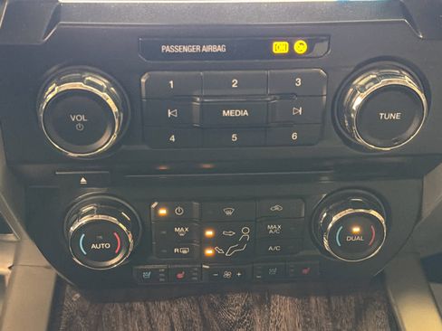 Used 2017 Ford F250 Lariat w/ Lariat Ultimate Package image 53