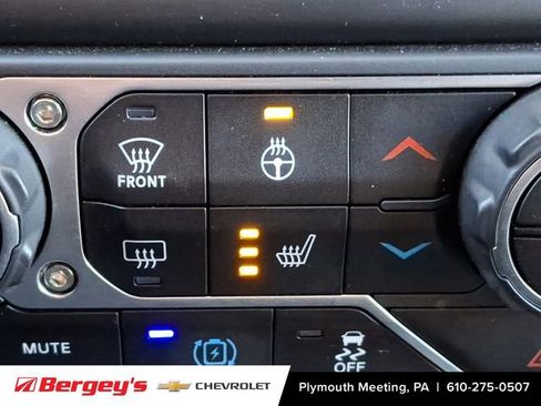 Used 2021 Jeep Wrangler Unlimited Sahara w/ Cold Weather Group image 26