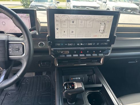 Used 2025 GMC Hummer EV 3X w/ Extreme Off-Road Package AWD/4WD image 19