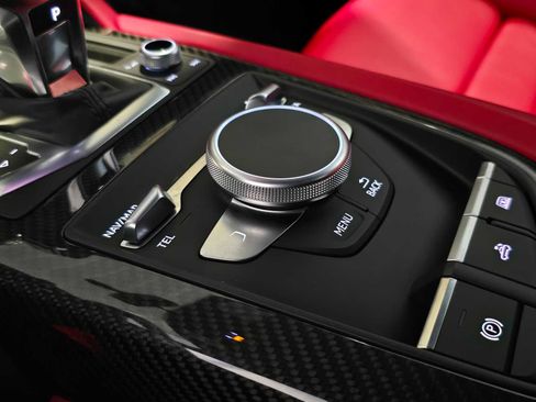 Used 2020 Audi R8 V10 performance image 32