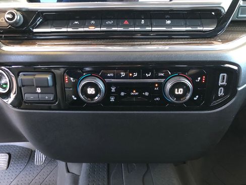 Used 2023 Chevrolet Silverado 1500 LT w/ Convenience Package II image 12