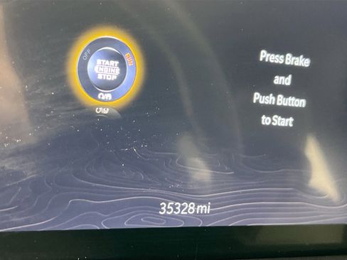 Used 2023 Jeep Grand Cherokee Altitude AWD/4WD image 12