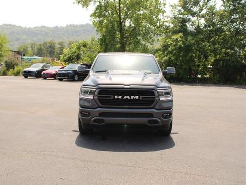 Used 2023 RAM 1500 Laramie AWD/4WD image 3