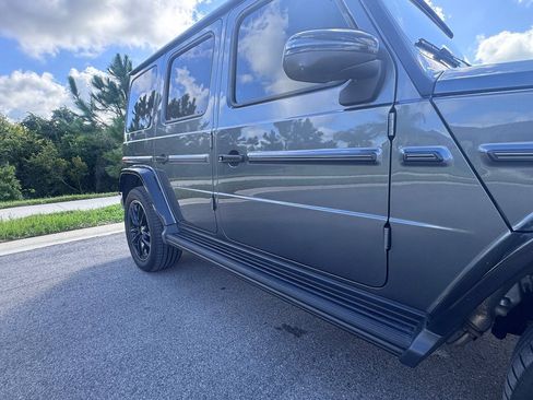 Used 2025 Mercedes-Benz G 550 image 26