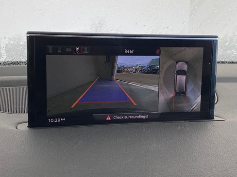 Used 2018 Audi Q7 3.0T Prestige w/ Prestige Package image 27