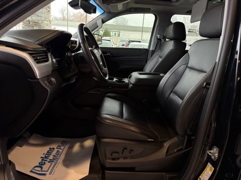 Used 2018 GMC Yukon XL SLT w/ Open Road Package image 3