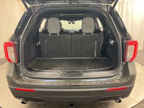 Used 2022 Ford Explorer ST-Line image 7
