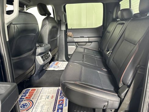 Used 2023 Ford F350 Lariat w/ Chrome Package image 15