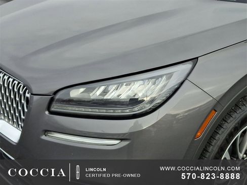 Certified 2022 Lincoln Corsair AWD w/ Equipment Group 101A image 9