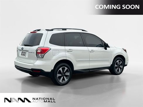 Used 2018 Subaru Forester 2.5i w/ Alloy Wheel Package image 5