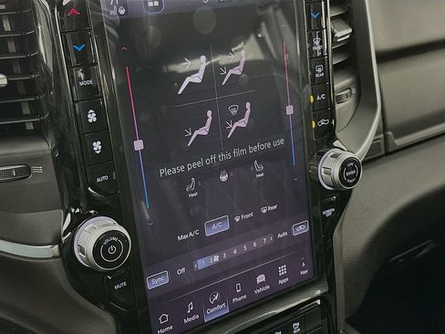 New 2026 RAM 3500 Big Horn AWD/4WD image 22